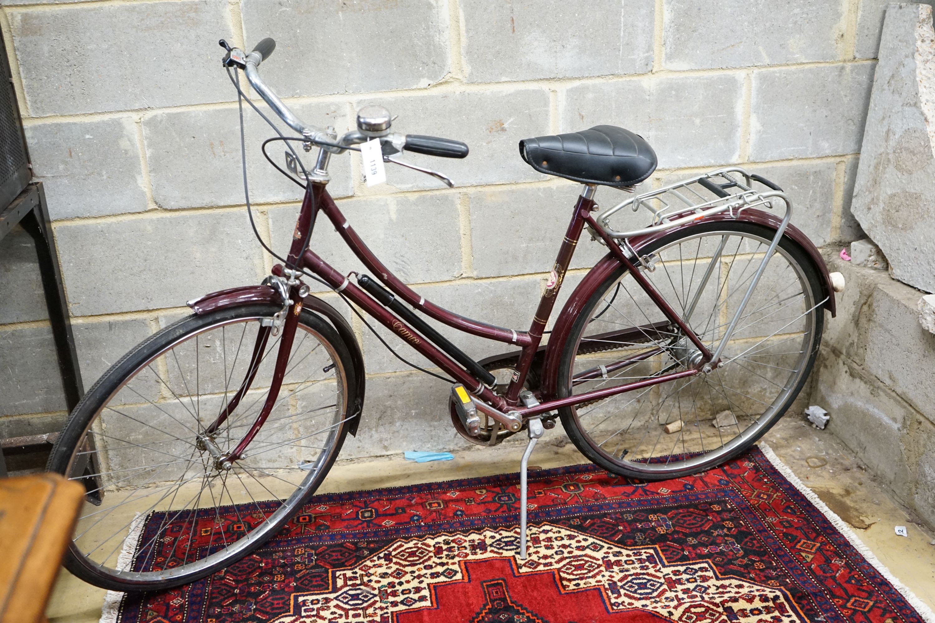 A Raleigh Cameo lady's bicycle